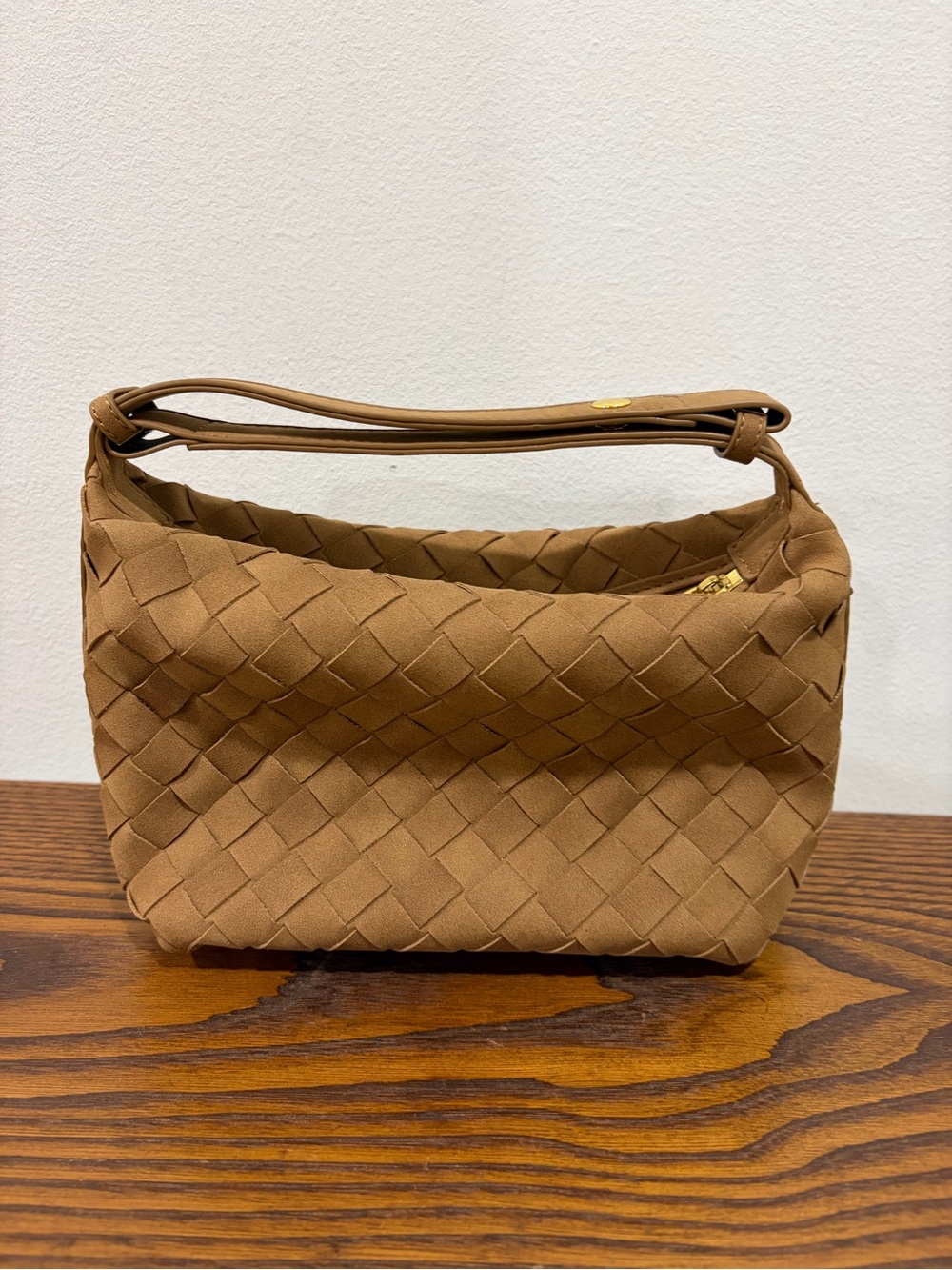 Woven Shoulder Bag in Tan